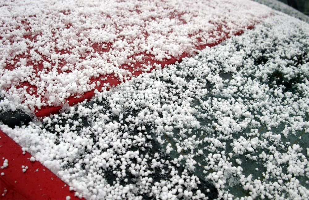 Graupel from a 2013 storm in Montreal. Source: Ray Murphy, Earth Science Picture of the Day
